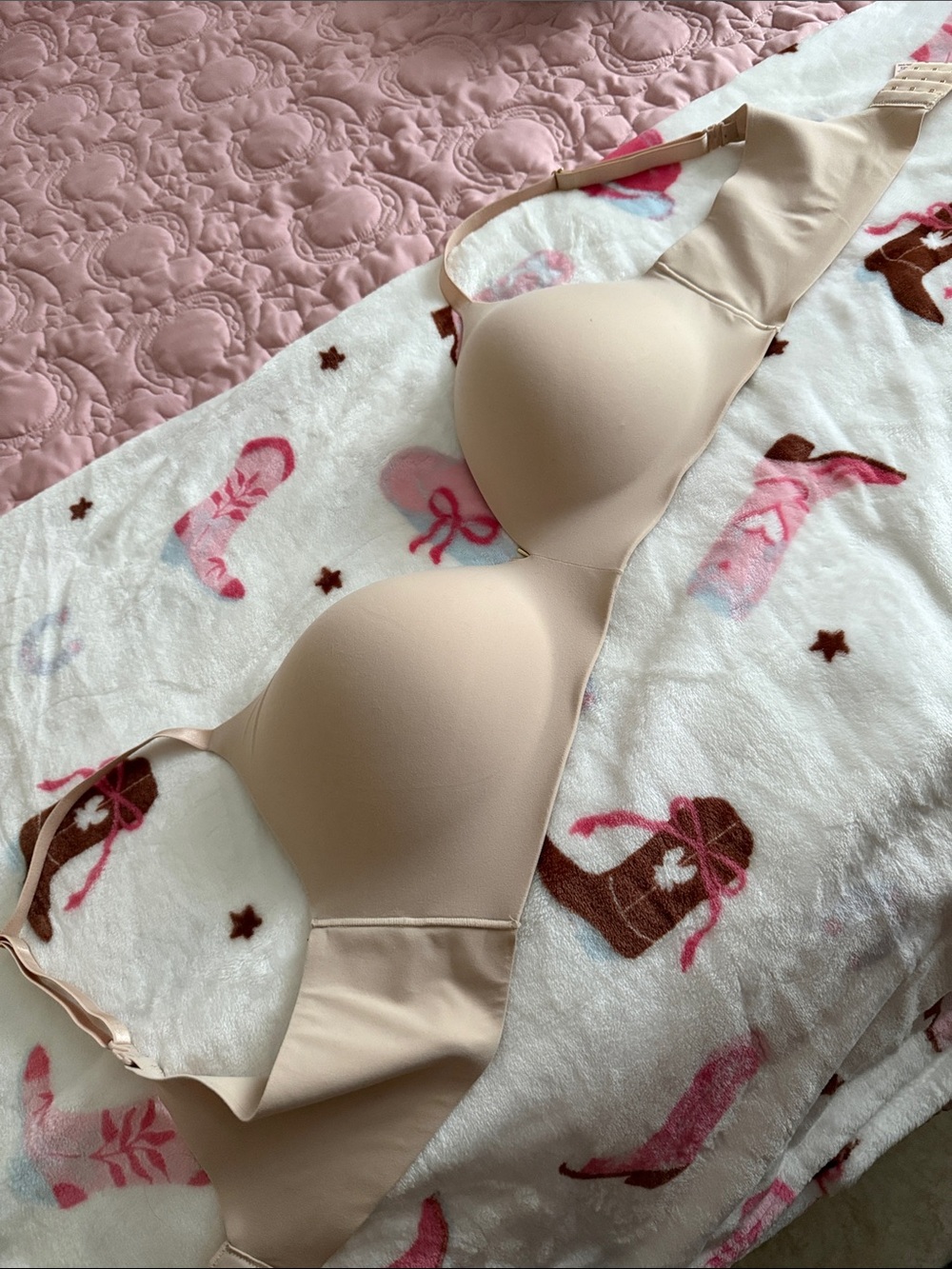 Victoria's Secret Smooth Nude T-Shirt Bra